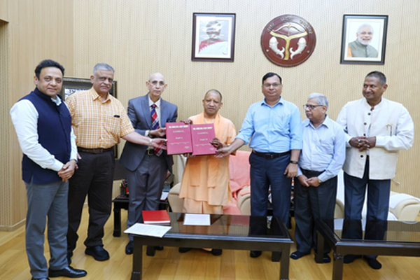 संभल हिंसा : न्यायिक आयोग ने सीएम योगी को सौंपी गोपनीय रिपोर्ट, सपा ने उठाए सवाल