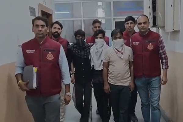 दिल्ली पुलिस ने पकड़ी 16.24 किलो अफीम की खेप, बेरोजगारों को ड्रग सिंडिकेट में शामिल करता था गैंग