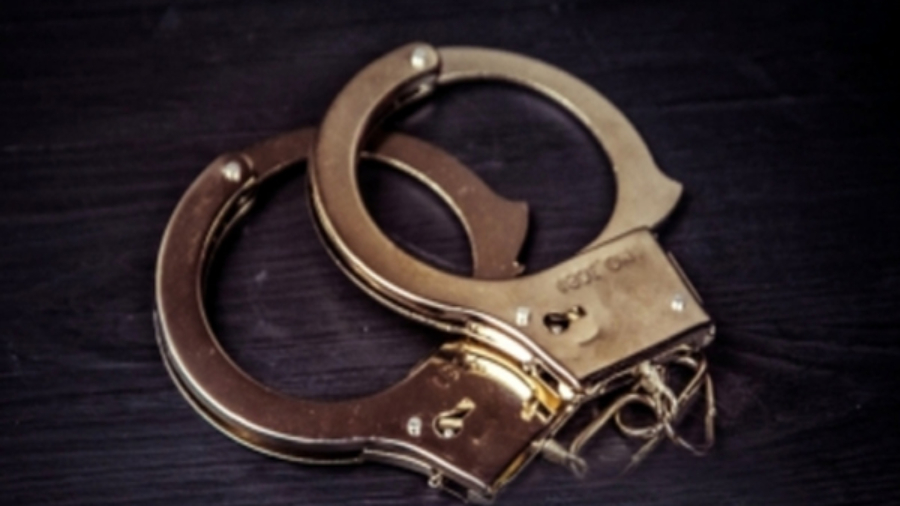 मुंबई: नाबालिग से छेड़छाड़ का आरोपी गिरफ्तार, सांताक्रूज पुलिस की बड़ी कार्रवाई