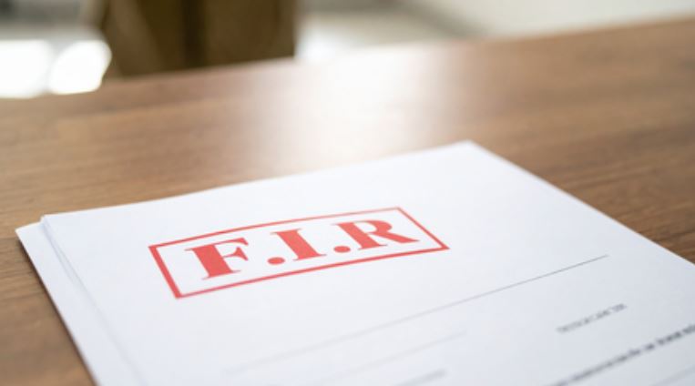 मुंबई जेल में सनसनीखेज घटना: कैदी ने जेल अधिकारी पर किया हमला, एफआईआर दर्ज