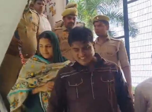 गैंगस्टर केस में पूर्व विधायक इरफान सोलंकी की पेशी, महाराजगंज जेल से लाया गया कानपुर कोर्ट