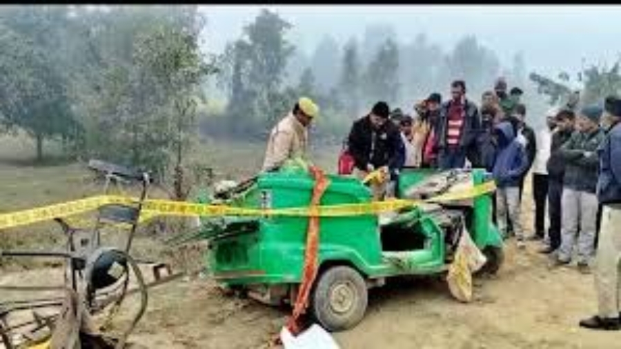 सहारनपुर में सिलेंडर भरा रेहड़ा पलटा, बच्ची की मौत:सहारनपुर में जल निगम की लापरवाही, लोगों में भारी आक्रोश