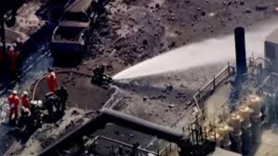 केवल 4 सेकंड में जमींदोज हो गया 540 फुट का एटॉमिक टॉवर वीडियो देख हैरान रह जाएंगे आप