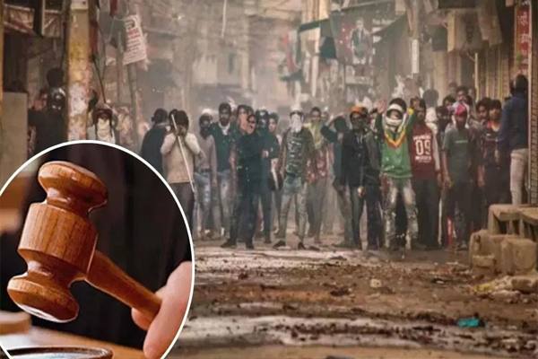 दिल्ली दंगा मामला: सुप्रीम कोर्ट ने दिल्ली पुलिस को लगाई फटकार, 31 अक्टूबर को होगी अगली सुनवाई