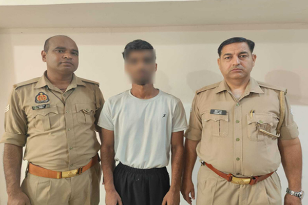 मेरठ पुलिस ने सोशल मीडिया पर विवादित पोस्ट करने वाले युवक को गिरफ्तार किया