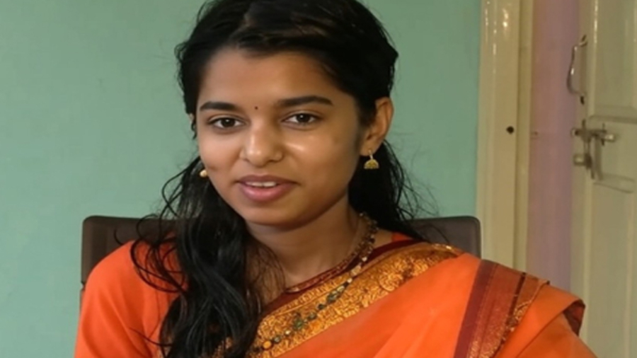 एनडीए के घोषणा पत्र से बहुत खुशी हुई, मैं भी इस व्यवस्था का हिस्सा हूं: मैथिली ठाकुर