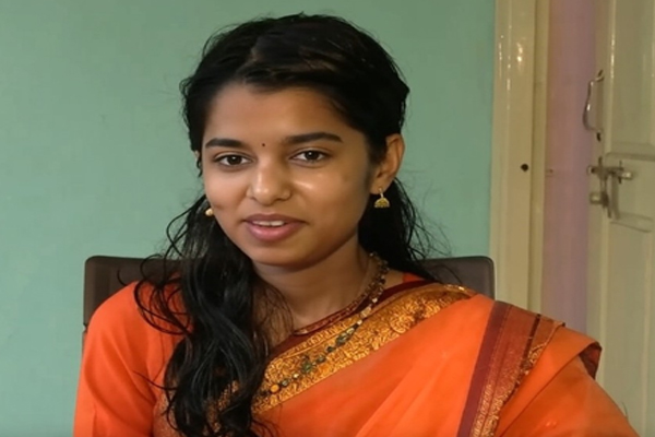 एनडीए के घोषणा पत्र से बहुत खुशी हुई, मैं भी इस व्यवस्था का हिस्सा हूं: मैथिली ठाकुर