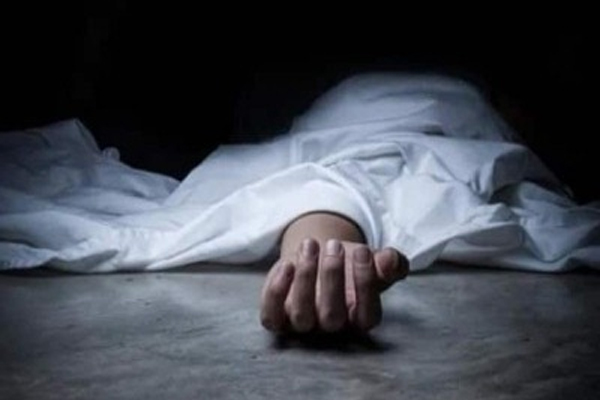 करवा चौथ की रात टूटा विश्वास- पत्नी के धोखे को बर्दाश्त नहीं कर सका पति, खुदकुशी की