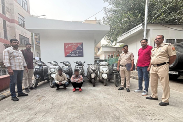 दिल्ली : दक्षिण-पश्चिम जिले में वाहन चोरी के दो कुख्यात अपराधी गिरफ्तार, 8 चोरी के वाहन बरामद
