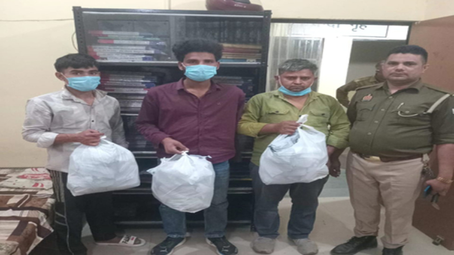 ग्रेटर नोएडा : तीन नशे के सौदागरों को पुलिस ने किया गिरफ्तार, 4.5 किलो मादक पदार्थ बरामद