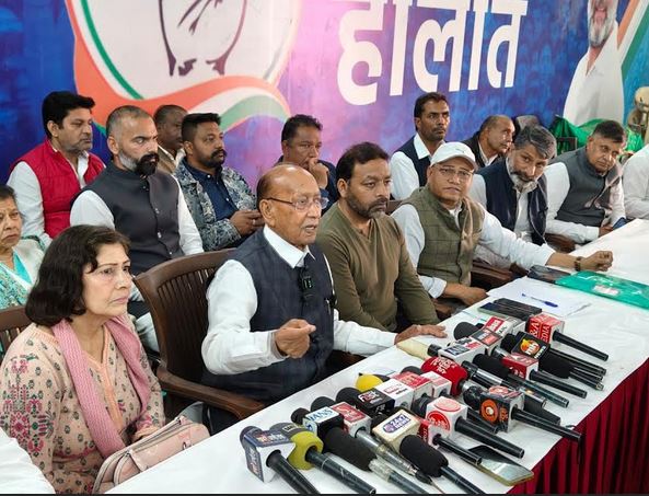 हरियाणा कांग्रेस की अनुशासन कमेटी सख्त: पार्टी लाइन से हटकर बयान देने वालों पर होगी कार्रवाई, 10-12 शिकायतें पहुंचीं कमेटी तक