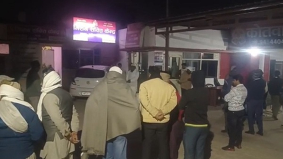 उत्तर प्रदेश: पति ने पत्नी और दो बेटियों की हत्या कर शव को गड्ढे में दबाया, खौफनाक वारदात का खुलासा