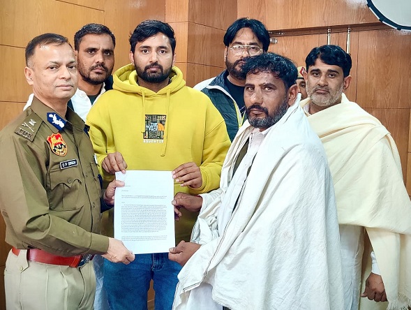 रोहित धनखड़ केस: सर्वखाप पंचायत एडीजीपी लॉ एंड ऑर्डर से मिली, जांच भिवानी से रोहतक ट्रांसफर की मांग