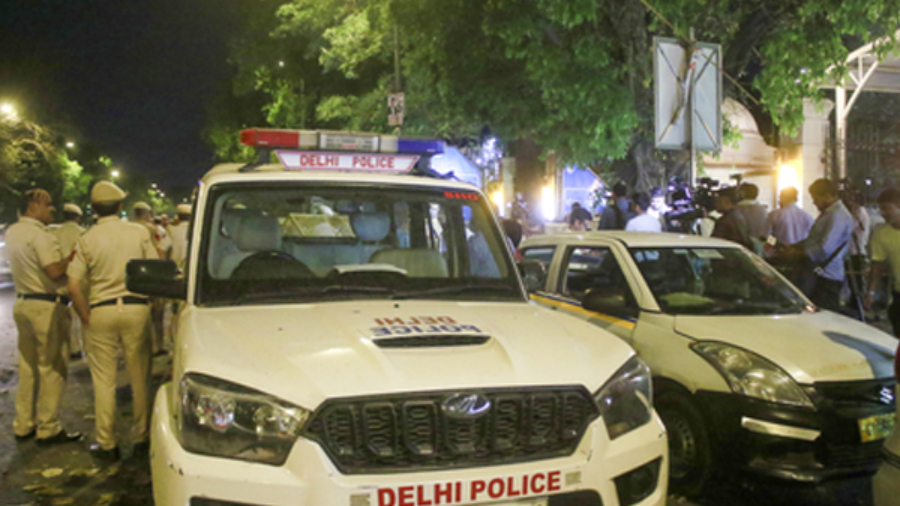 दिल्ली: छात्र से चाकू की नोक पर लूट का मामला सुलझा, चार नाबालिग पकड़े गए