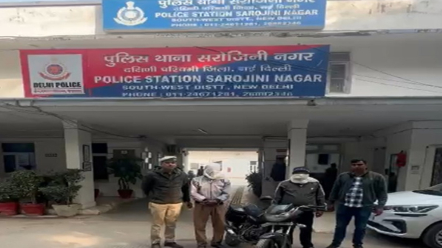 दिल्ली: ज्वेलरी चमकाने का झांसा देकर धोखाधड़ी में दो आरोपी गिरफ्तार