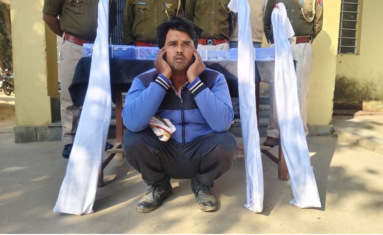 किसान बनकर करता था हथियारों की सप्लाई! अलवर पुलिस की ‘सर्जिकल स्ट्राइक’, अंतरराज्यीय तस्कर गिरफ्तार