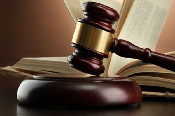 उन्नाव रेप केस: सुप्रीम कोर्ट के फैसले से पीड़िता खुश, बोली-कुलदीप सेंगर को फांसी होनी चाहिए