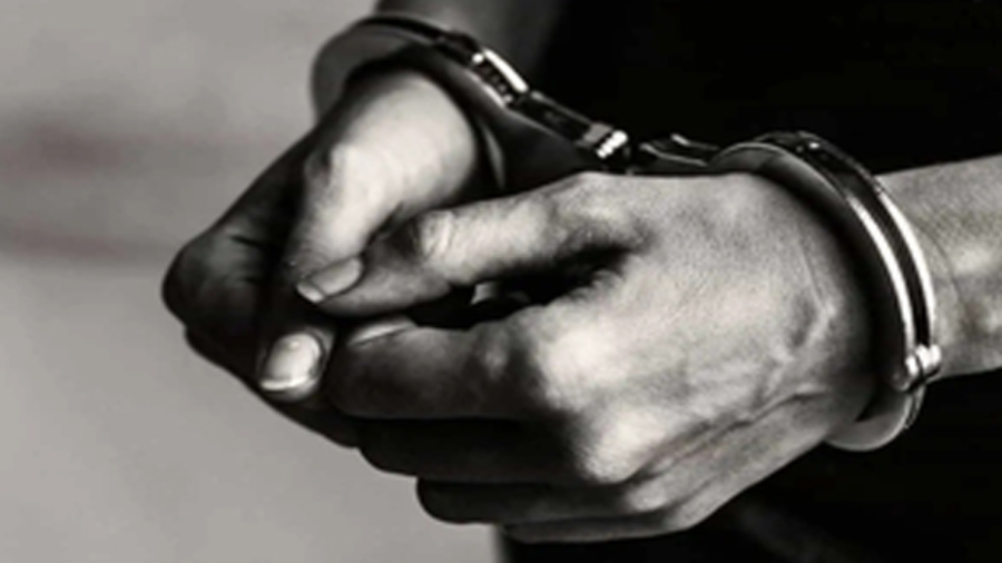 गुजरात: एटीएस ने आतंकी साजिश को किया नाकाम, हथियारों के साथ आरोपी गिरफ्तार