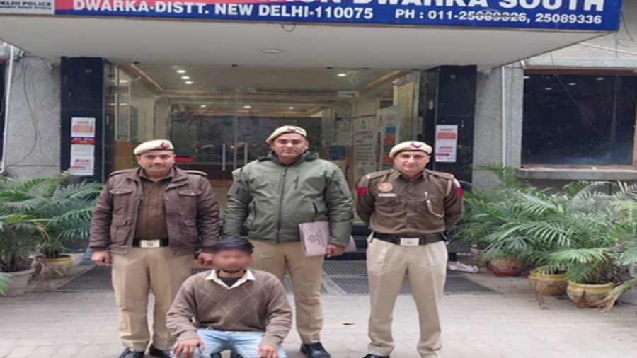 दिल्ली: मालिक से 3.25 लाख रुपए की धोखाधड़ी करने वाला युवक शिमला से गिरफ्तार