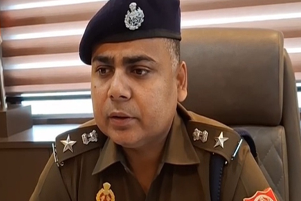 कोडीन कफ सिरप मामले में बड़ी कार्रवाई, फरार आरोपी शुभम की 1.85 करोड़ की संपत्ति जब्त