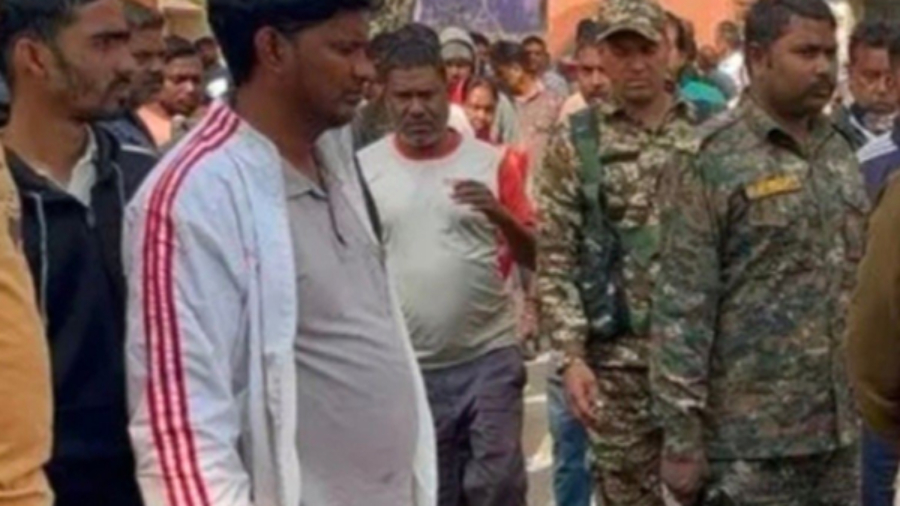 गिरिडीह में मां-बेटी के शव कमरे में फंदे से लटके मिले, कर्ज के दबाव में आत्महत्या की आशंका