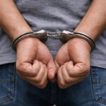 यूपी : 12वीं की छात्रा को गोली मारने वाला आरोपी मुठभेड़ में गिरफ्तार, पैर में लगी गोली