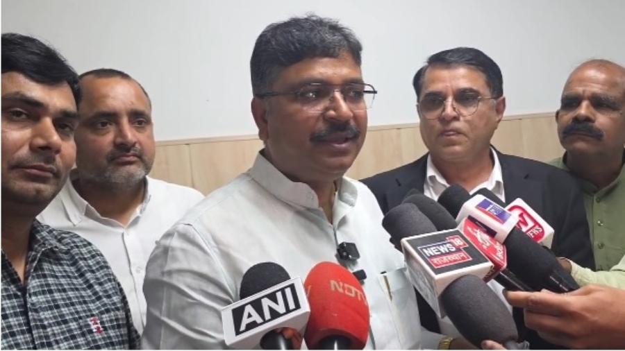 CTH विवाद गरमायाः कांग्रेसी नेता टीकाराम जूली बोले, इसमें करोड़ों का घोटाला, सरकार जवाब दे