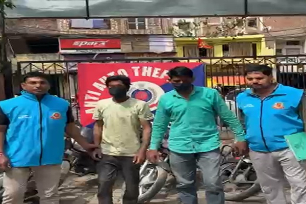 दिल्ली: एएटीएस ने चोरी की स्कूटी ले जा रहे दो युवकों को किया गिरफ्तार, 5 वाहन बरामद