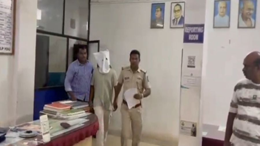 गोवा में नाबालिग लड़कियों के यौन शोषण के मामले में भाजपा पार्षद का बेटा गिरफ्तार