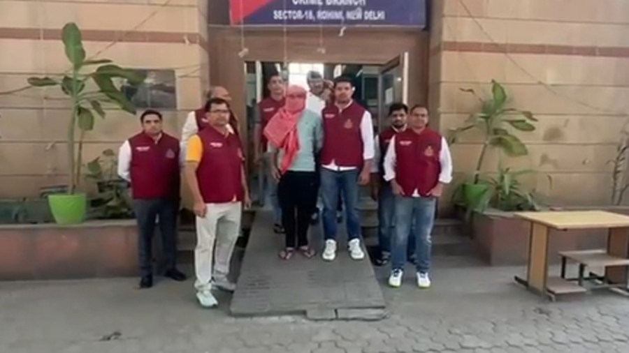 दिल्ली पुलिस क्राइम ब्रांच की बड़ी कार्रवाई, रोहित चौधरी गैंग का सदस्य गिरफ्तार