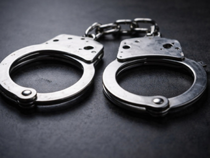 दिल्ली में फर्जी पुलिस बनकर साइबर ठगी करने वाले गैंग का भंडाफोड़, तीन गिरफ्तार