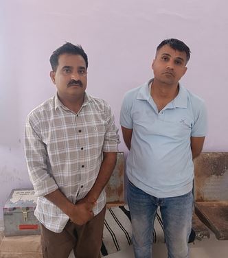 उदयपुर में एसीबी की बड़ी कार्रवाई: थानाधिकारी सहित दो पुलिसकर्मी 8 लाख की रिश्वत लेते रंगे हाथ गिरफ्तार