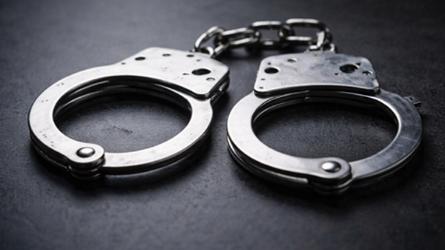 मधु विहार पुलिस की बड़ी कार्रवाई, लंबे समय से फरार चल रहा कुख्यात आरोपी महबूब गिरफ्तार