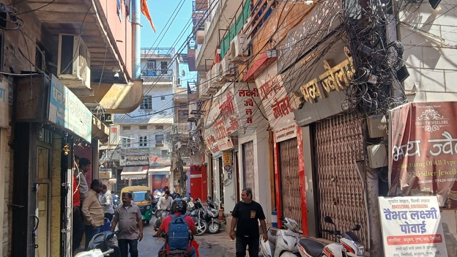 जोधपुर : घोड़ों का चौक में सर्राफा दुकान पर चोरी, सीसीटीवी खंगाल रही पुलिस