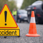 बिहार: कार और बाइक में भीषण टक्कर, तीन की मौत, दो घायल