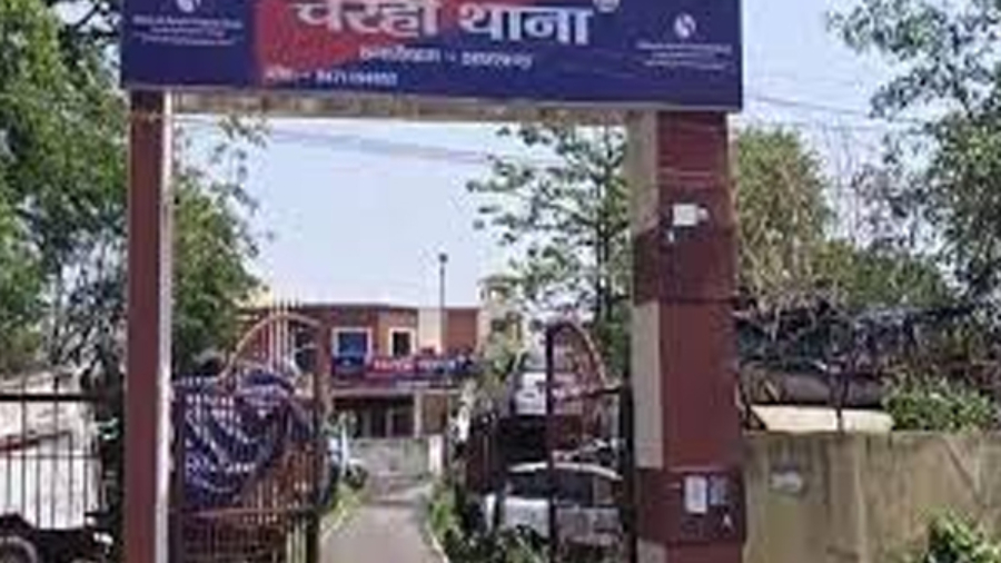 झारखंड के हजारीबाग में सरकारी स्कूल के हेडमास्टर पर छात्राओं से छेड़छाड़ का आरोप, केस दर्ज