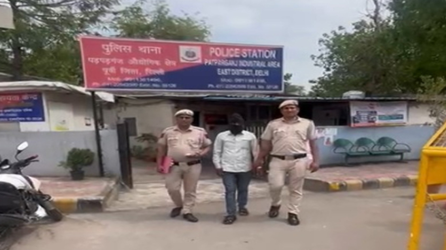 दिल्ली पुलिस ने वारदात की फिराक में घूम रहे बदमाश को किया गिरफ्तार, चाकू बरामद