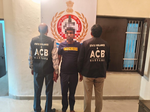 गुरुग्राम एसीबी की बड़ी कार्रवाईः रिश्वत लेने के मामले में पटवारी प्रदीप कुमार गिरफ्तार