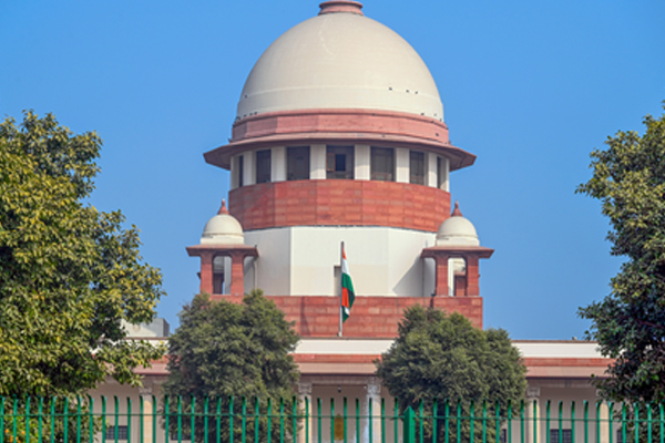 अगस्ता वेस्टलैंड वीवीआईपी चार्जर घोटाला: क्रिश्चियन मिशेल जेम्स की याचिका पर सुप्रीम कोर्ट ने जारी किया नोटिस